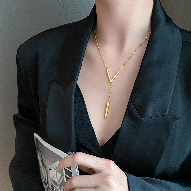Collar Long V